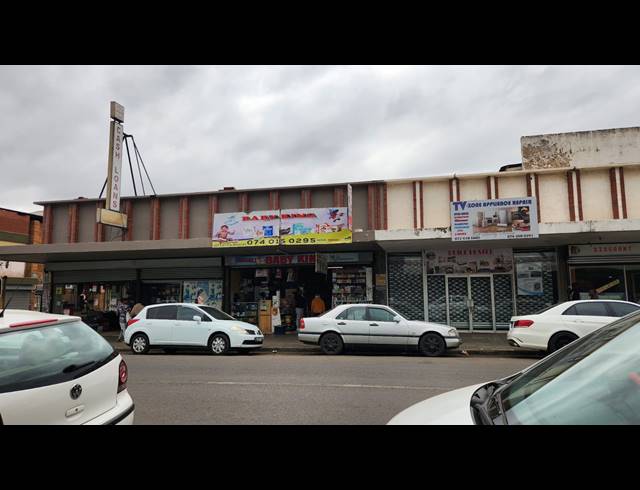 500M² RETAIL FOR SALE IN RUSTENBURG CENTRAL